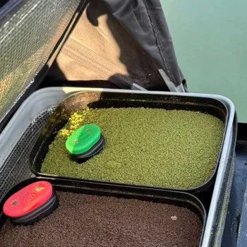 Захранка 2.20 Baits Nada Master Method Green 800 gr