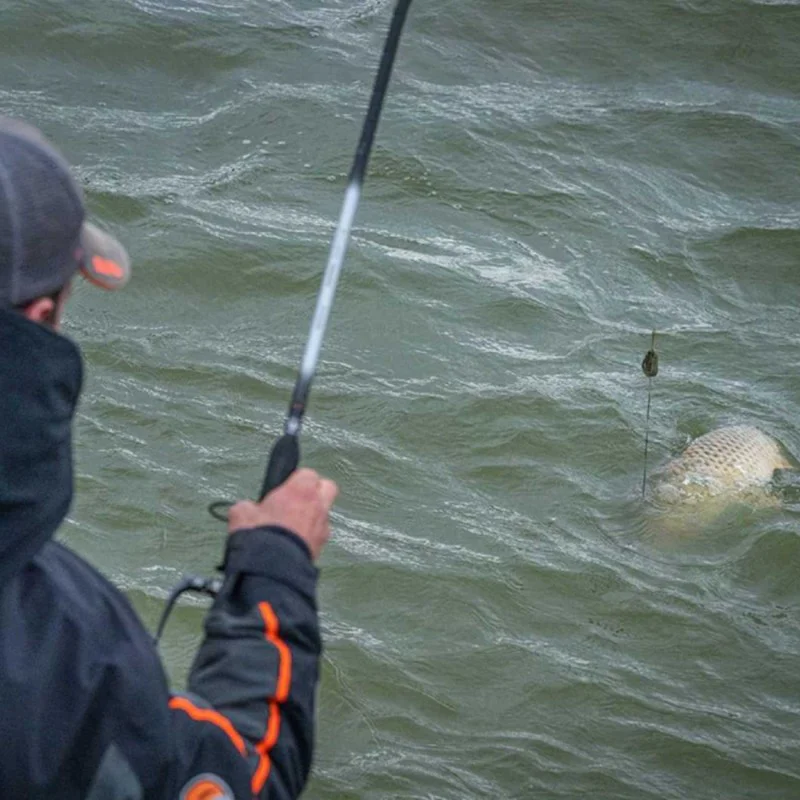 Комплект въдица с макара GURU A-Class Medium Feeder 12ft and GURU A-Class 5000 Reel Combo