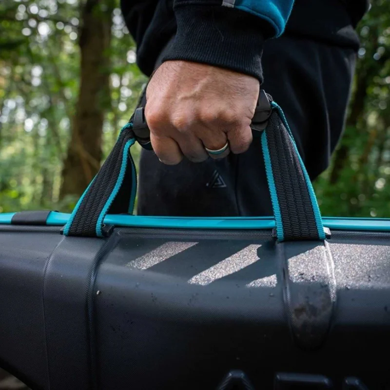 Твърд калъф за въдици DRENNAN Armoured Rod Case