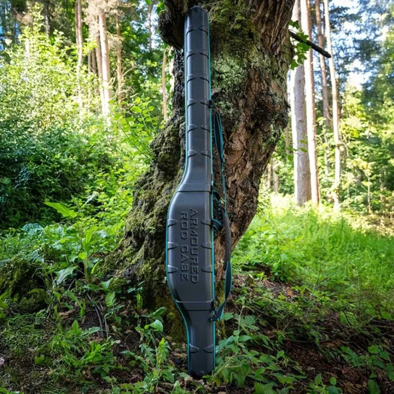 Твърд калъф за въдици DRENNAN Armoured Rod Case