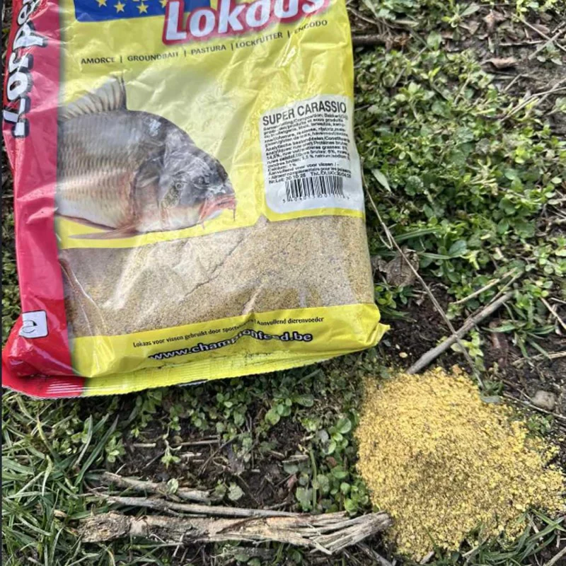 Захранка CHAMPION FEED Super Carassio