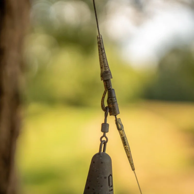 Клипсове AVID CARP Outline FleckTone Pinned Lead Clips