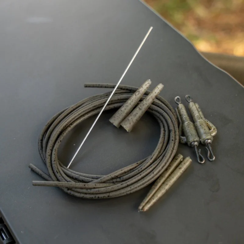 Комплект с волфрамов шлаух за монтаж AVID CARP Outline Lead Clip Tungsten Tubing Kit