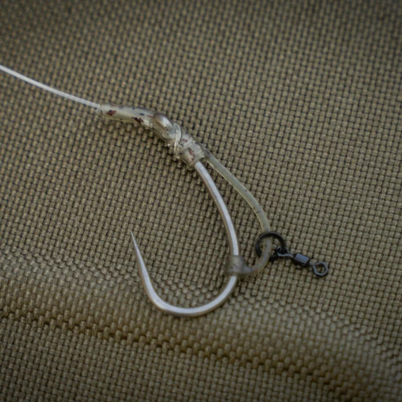 Шаранджийски монтаж AVID CARP Outline FleckTone D-Rig Kicker XL