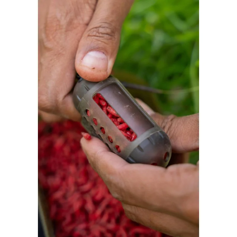 Фидер хранилка за червеи KORUM Window Maggot Feeder - Large