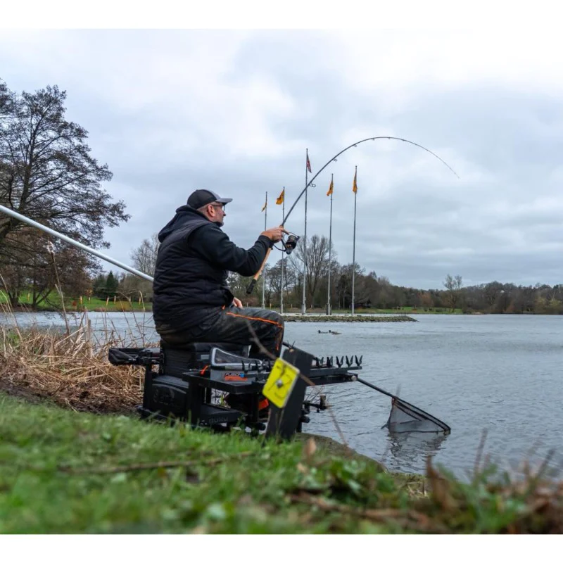 Фидер въдица GURU Aventus R Feeder 10ft 305cm 1-60g