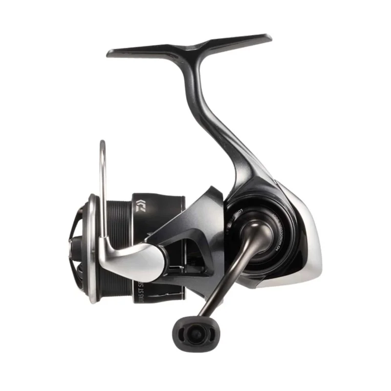 Макара преден аванс DAIWA 24 Luvias ST SF2000SS-P