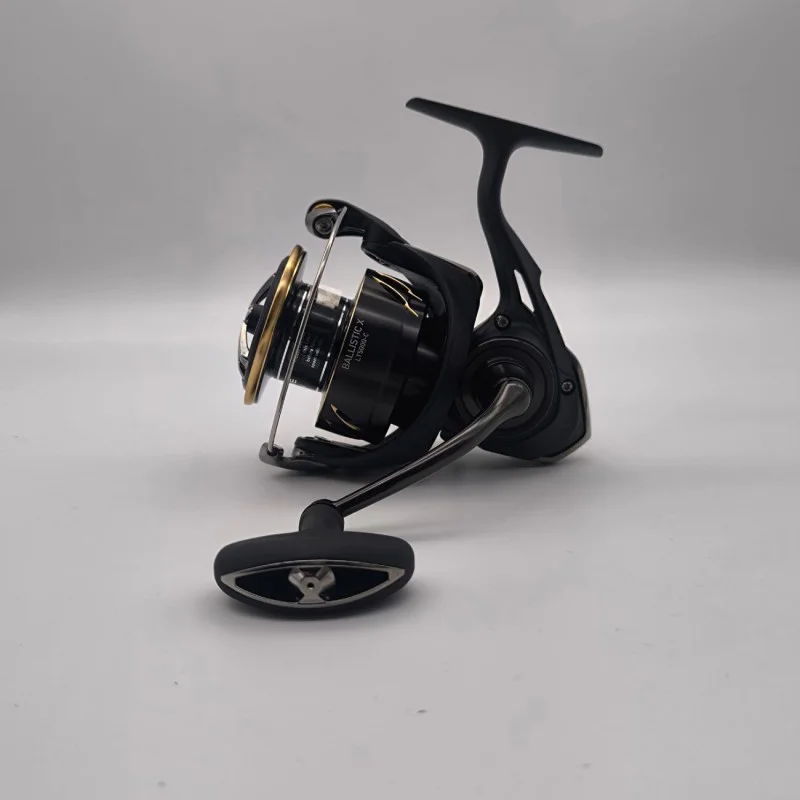 Макара преден аванс DAIWA 25 Ballistic X LT5000-C