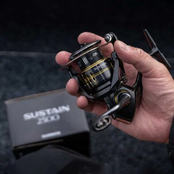 Макара преден аванс SHIMANO Sustain FK 2500