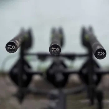 Шаранджийска въдица DAIWA Black Widow XT Tele Carp 12ft 366cm 3lb