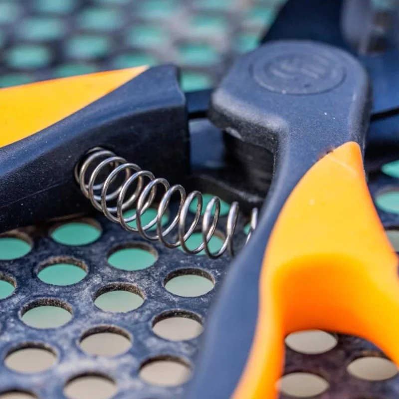 Двойна ножица за червеи GURU Worm Scissors