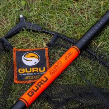 Комплект дръжка и глава за кеп GURU 2.5m Net Handle and 50cm Net Combo
