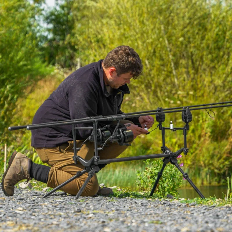 Стойка за въдици AVID CARP Revolve Multi Pod