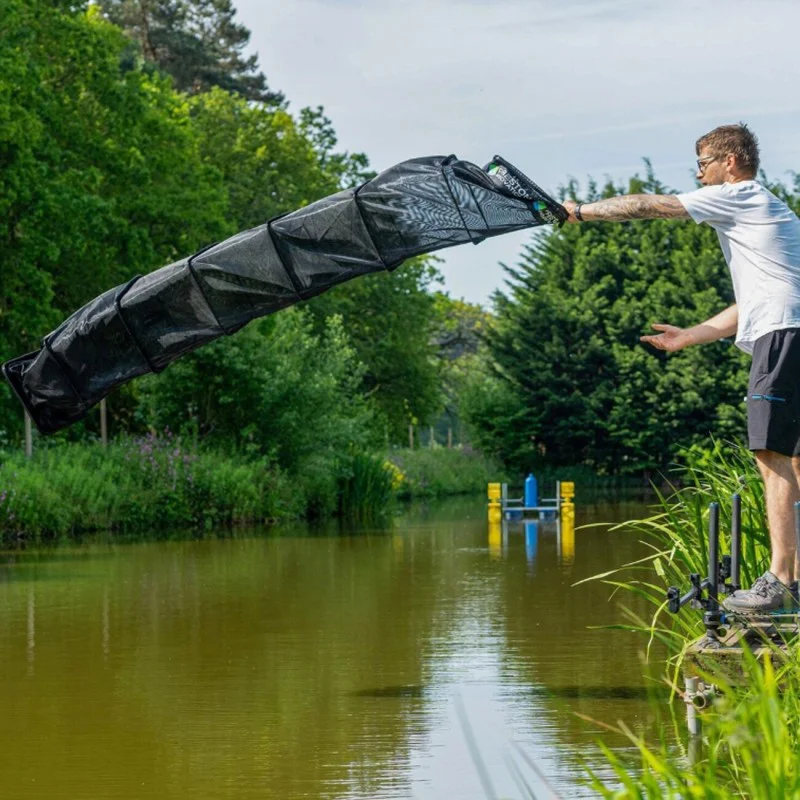 Комплект живарници PRESTON Triple 2.5m Carp Keepnet Pack