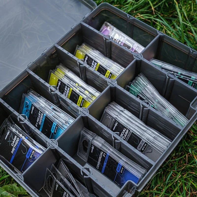 Кутия за аксесоари MATRIX Medium 20 Compartment Deep