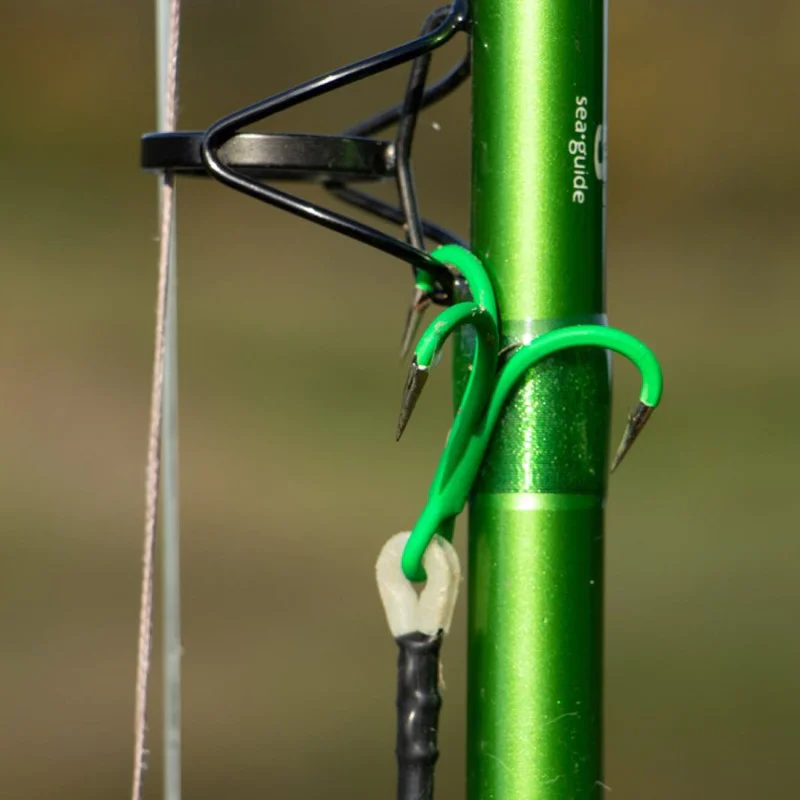 Тройни куки за сом MADCAT A-Static Treble 6X Hook