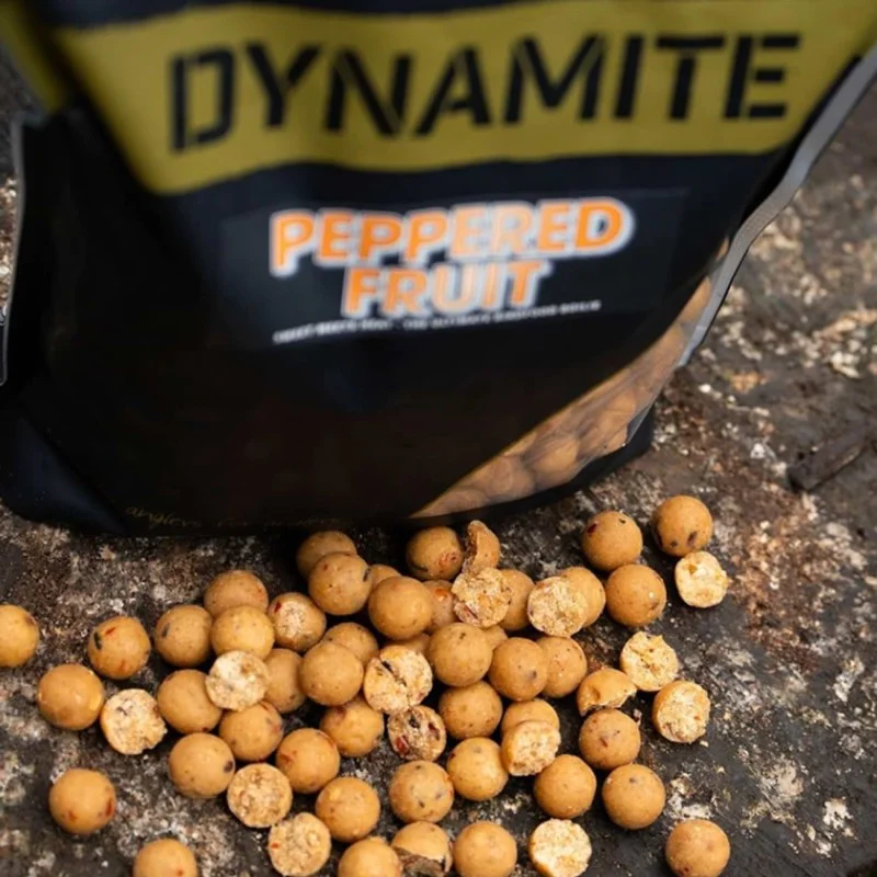 Протеинови топчета DYNAMITE BAITS Peppered Fruit 5kg