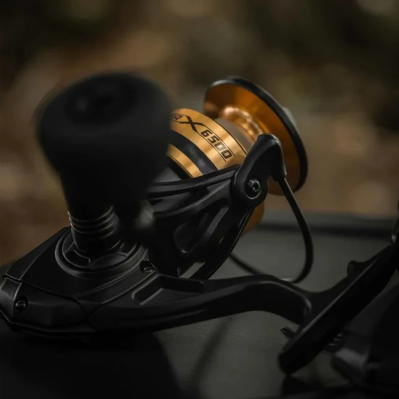 Макара преден аванс BLACK CAT Buster X 6500