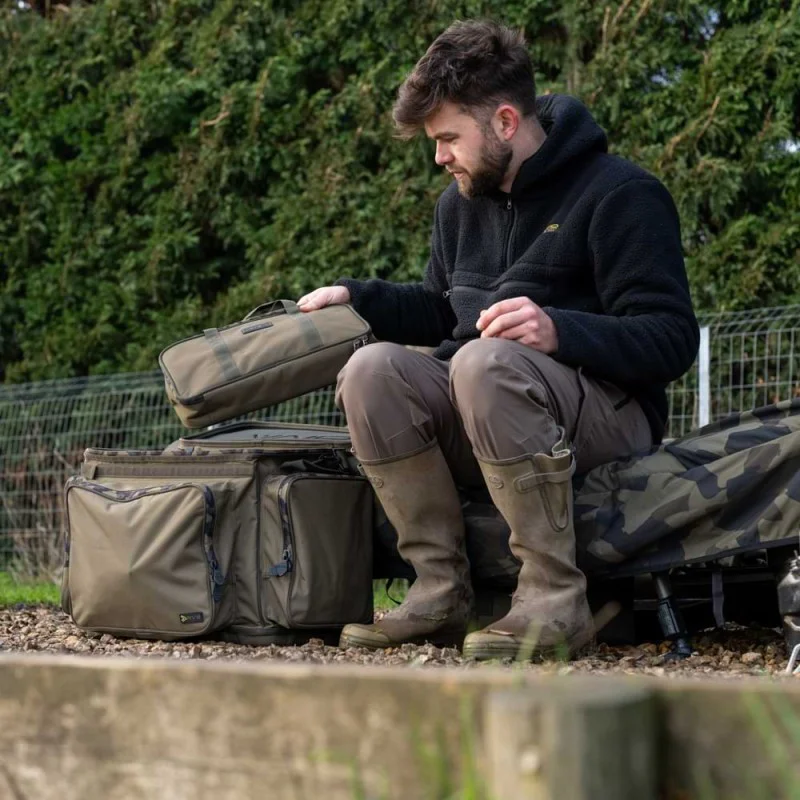 Сак AVID CARP RVS Deluxe Hard-Top Carryall - Standard