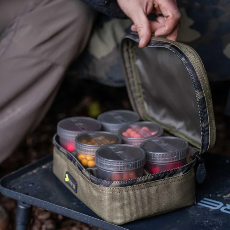 Чанта за стръв AVID CARP RVS 8-Pot Hookbait Pouch