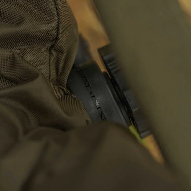 Стол AVID CARP Benchmark LevelTech Hi-Back Recliner Chair