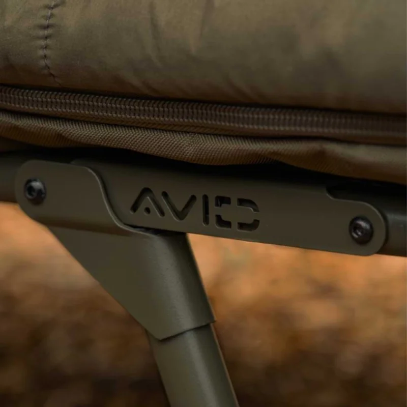 Легло AVID CARP Revolve System