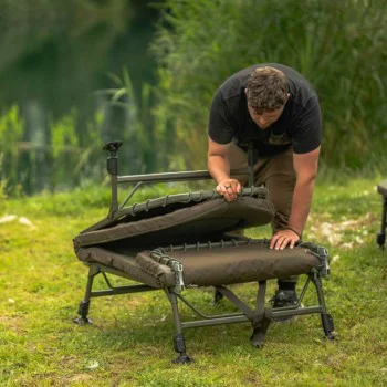 Легло AVID CARP Benchmark Ultra Standard Bed