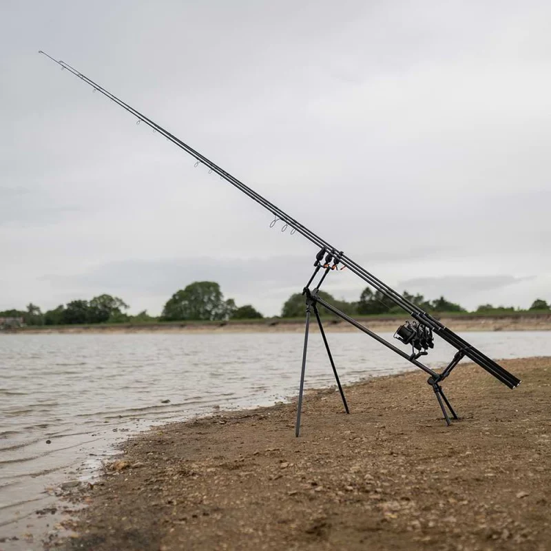 Стойка за въдици AVID CARP Lok Down Altitude Pod