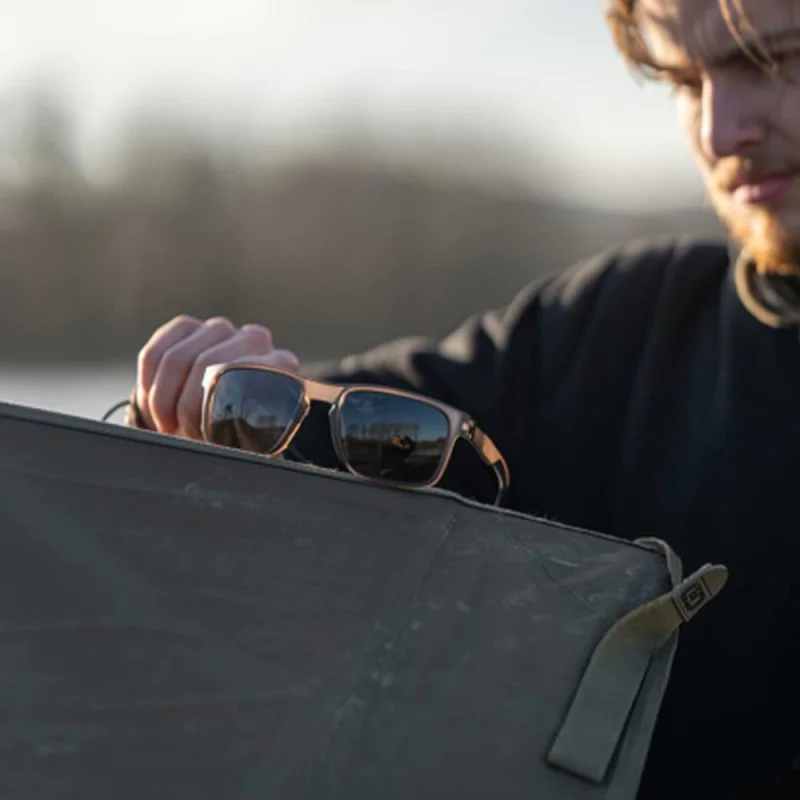 Очила AVID CARP Mirage Polarised Sunglasses Grey Lens