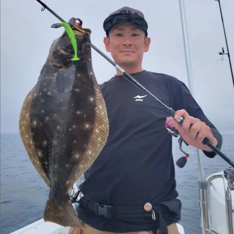 Спининг въдица APIA Grandage Brute The Unexplorer S911MH