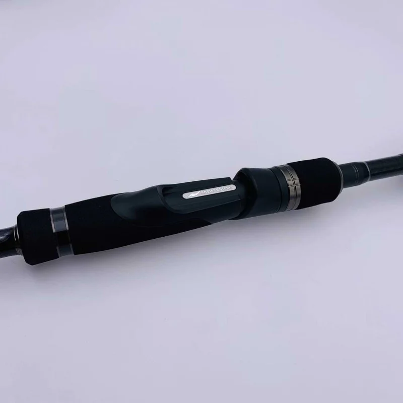 Спининг въдица Apia Foojin AD Last Edition Poderosa 102M