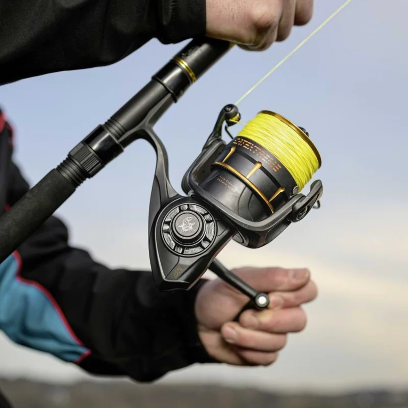 Макара преден аванс BLACK CAT Catextreme 65