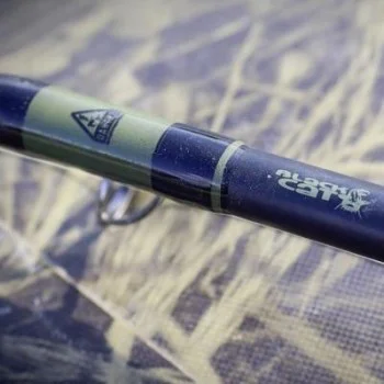 Спининг въдица BLACK CAT Blade 300cm 40lb