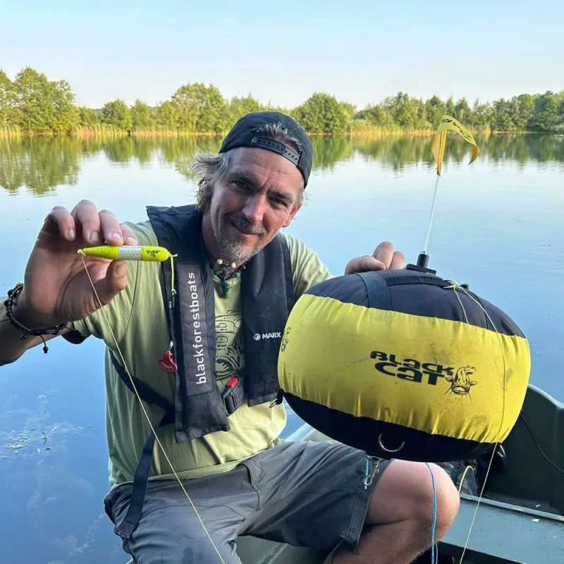 Кaрабинка BLACK CAT Multi Snap