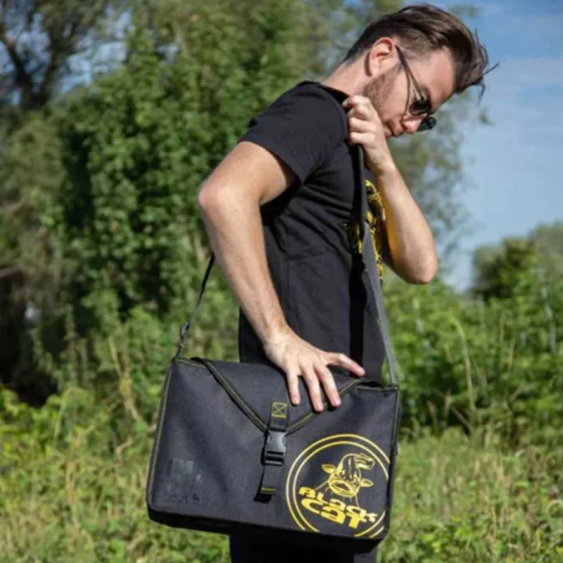 Чанта за аксесоари BLACK CAT BLCK Lure Carrier