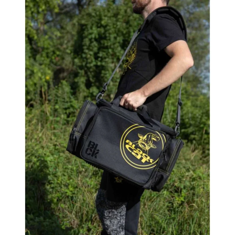 Чанта за аксесоари BLACK CAT BLCK Holdall Medium