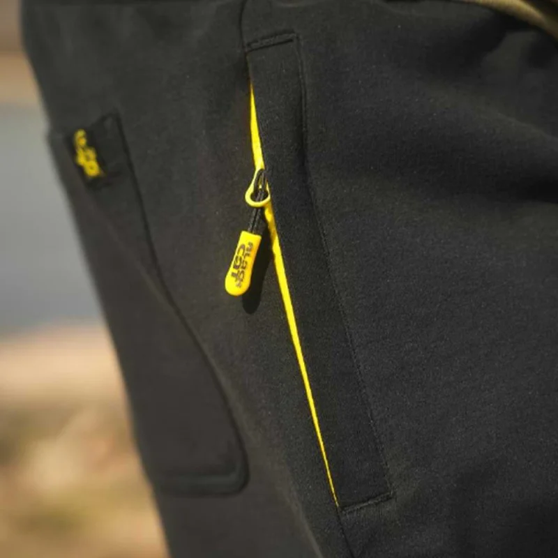 Къси панталони BLACK CAT Black Jogger Shorts