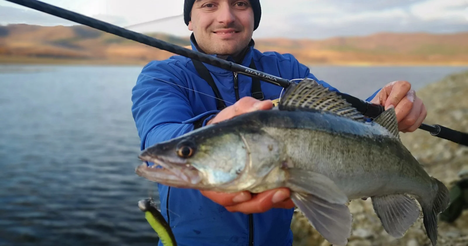 Първи роболов на джиг за бели риби за сезона яз.Жребчево