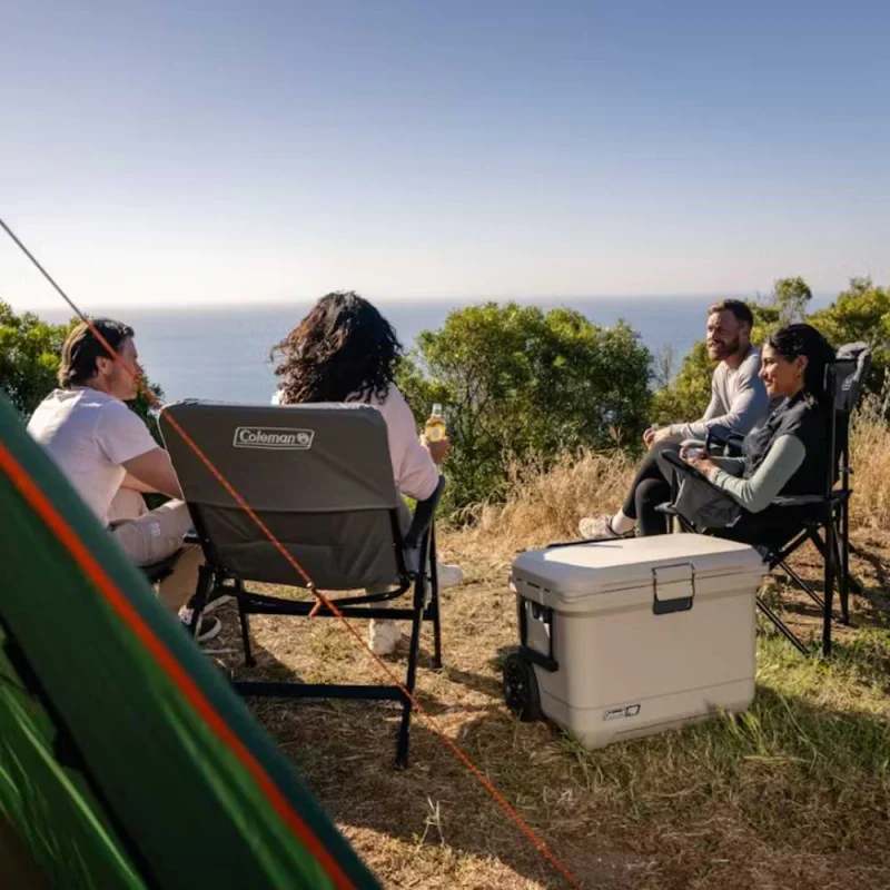 Хладилна чанта COLEMAN Pro Series 55QT Wheeled Cooler Box