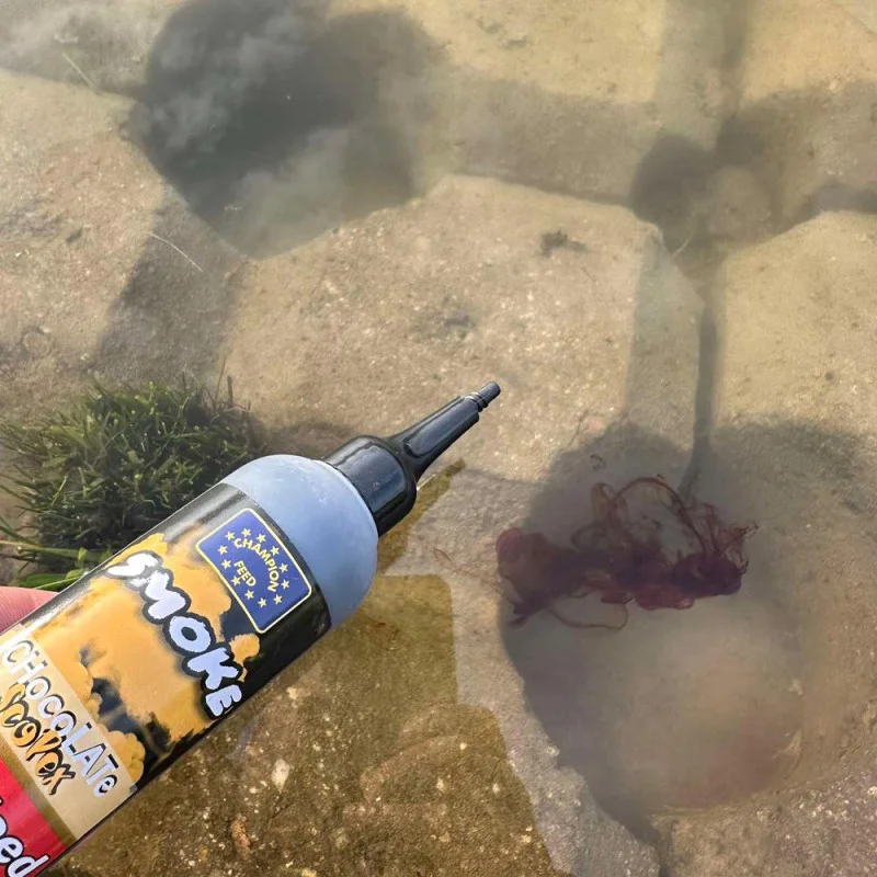 Пушеща добавка CHAMPION FEED Smoke 125 ml