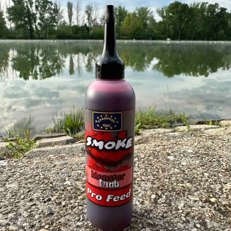 Пушеща добавка CHAMPION FEED Smoke 125 ml
