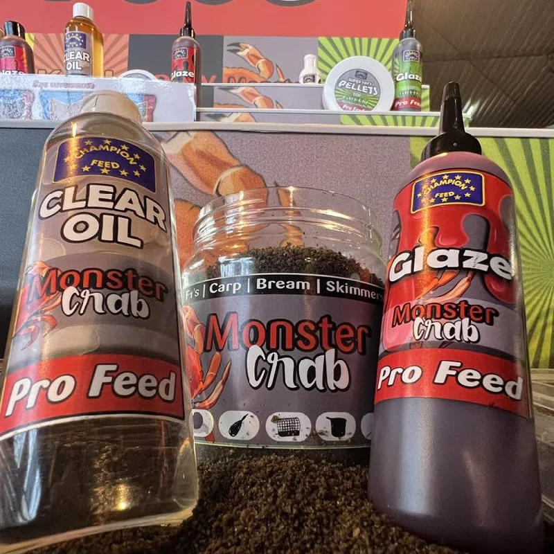 Течна добавка CHAMPION FEED Clear Oil 250ml