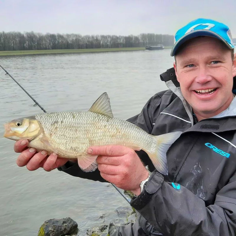 Фидер въдица CRESTA Identity Pro Accellerate Feeder 3.75m 30-60g