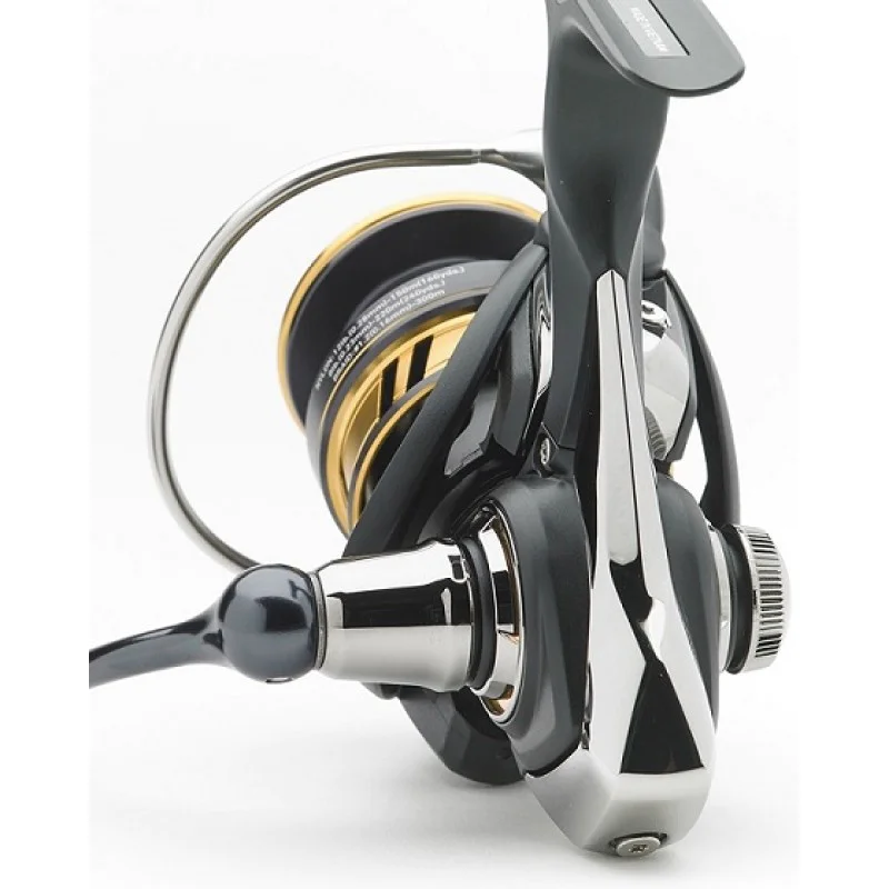 Макара преден аванс DAIWA 17 Legalis LT 2500 XH
