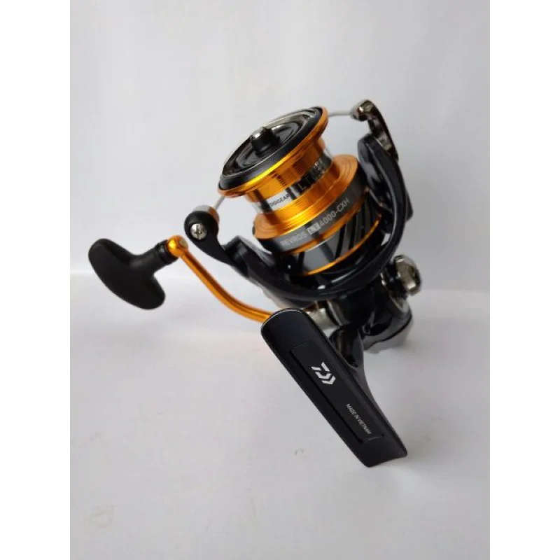 Макара преден аванс DAIWA 19 Revros LT 4000 CXH