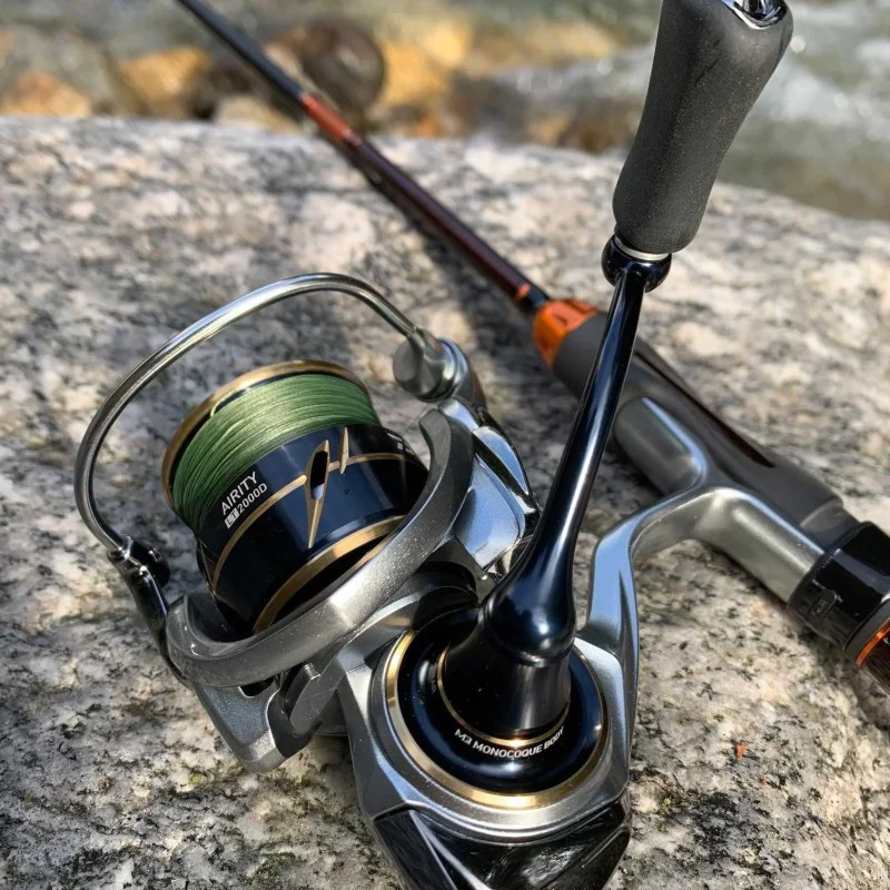 Макара преден аванс DAIWA 20 Airity LT 2000 D