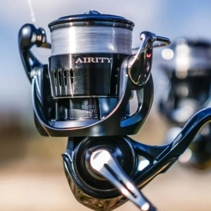 Макара преден аванс DAIWA 23 Airity ST SF 2000 SS-P
