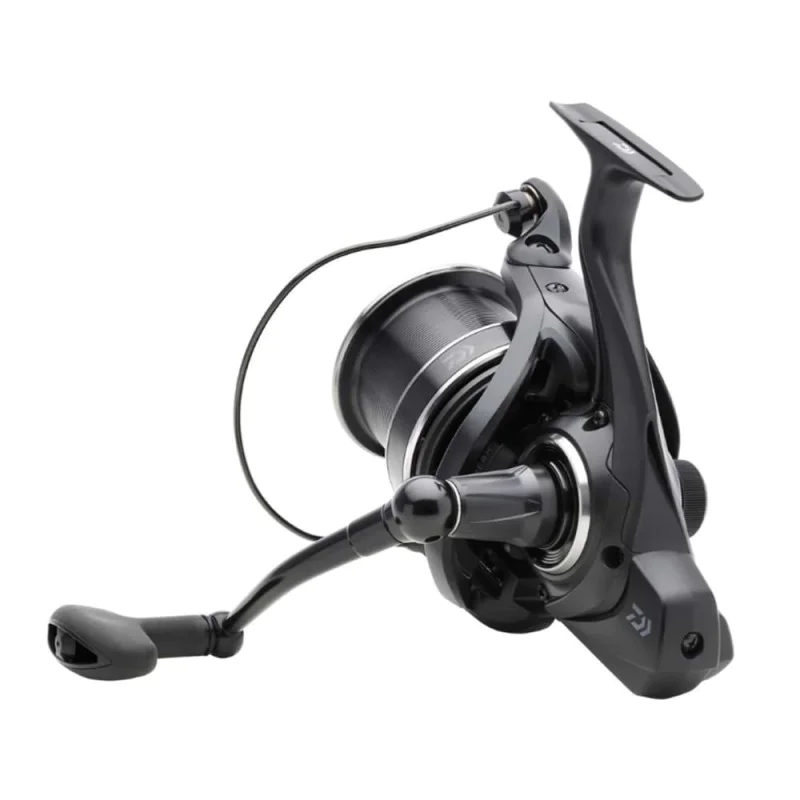 Шаранджийска макара DAIWA 23 Emblem 35 SCW QD