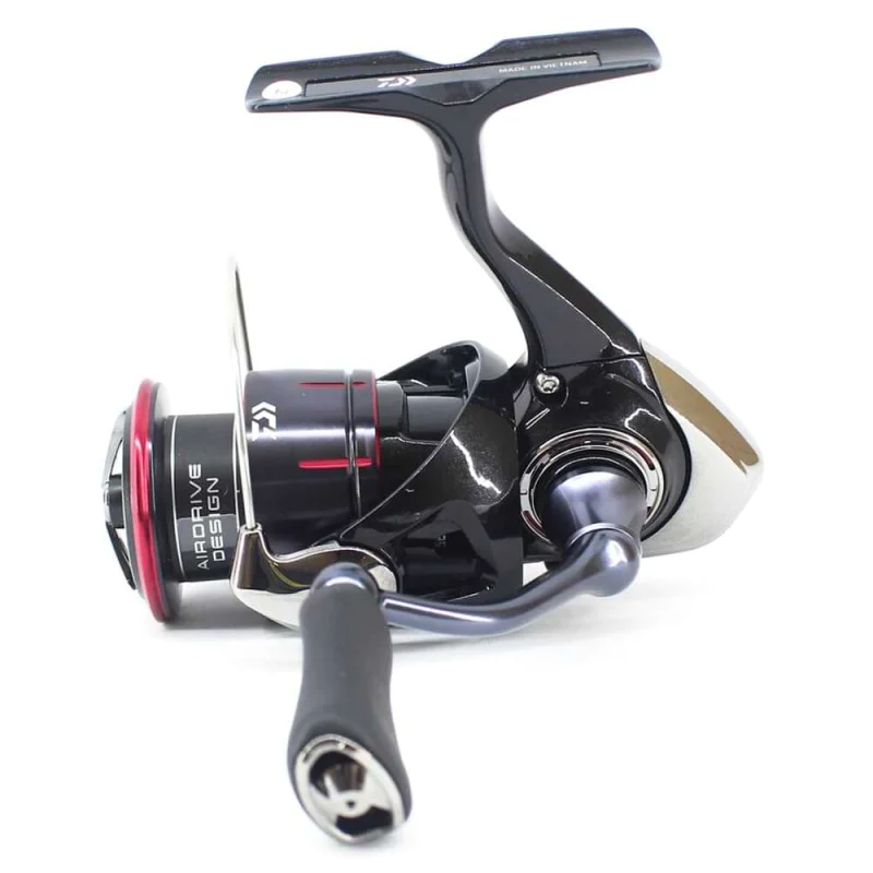 Макара преден аванс DAIWA 23 Fuego LT 2000 D