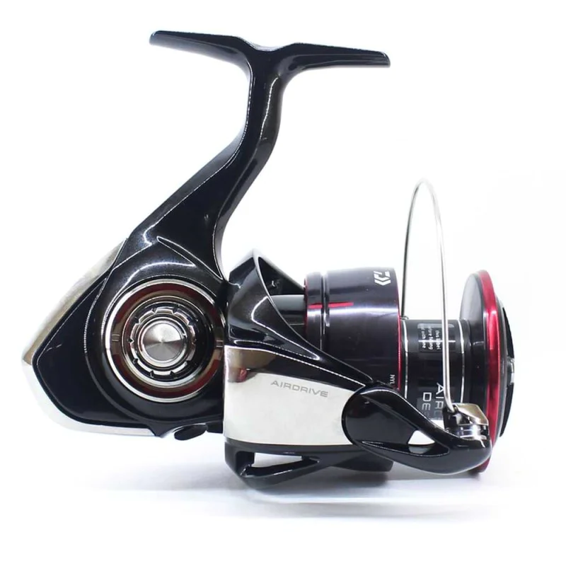 Макара преден аванс DAIWA 23 Fuego LT 6000 D